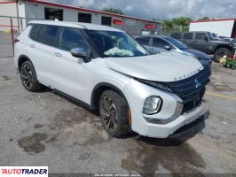 Mitsubishi Outlander 2022 2