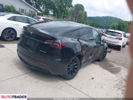 Tesla Model Y 2023 Tesla Model Y 2023