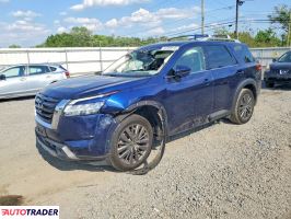 Nissan Pathfinder 2022 3