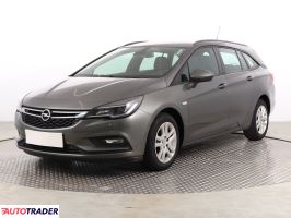 Opel Astra 2017 1.6 108 KM