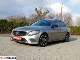 Mercedes C-klasa 2019 2.0 194 KM