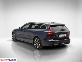 Volvo V60 2022 2.0 197 KM