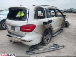 Mercedes GL 2019 3 Mercedes GL 2019 3
