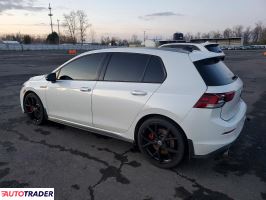 Volkswagen Golf 2024 2