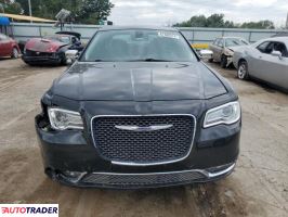 Chrysler 300C 2019 3