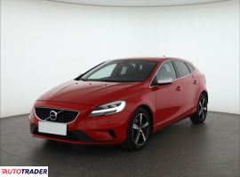 Volvo V40 2018 2.0 118 KM