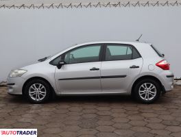Toyota Auris 2011 1.3 97 KM