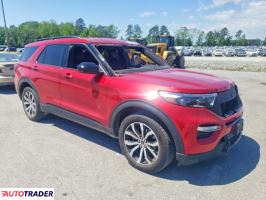 Ford Explorer 2022 3