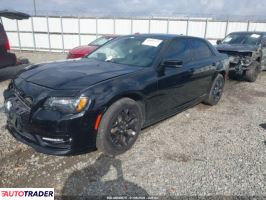 Chrysler 300C 2022 3