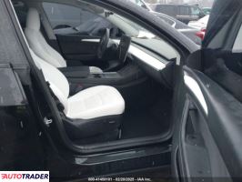Tesla Model Y 2024 Tesla Model Y 2024