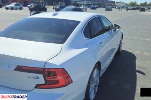 Volvo S90 2018 2 193 KM