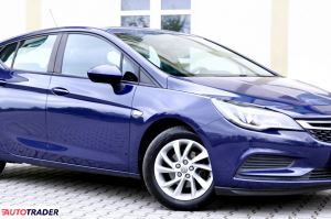 Opel Astra 2016 1.0 105 KM