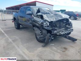 Toyota Tacoma - zobacz ofertę