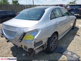 Mercedes 300 2021 2
