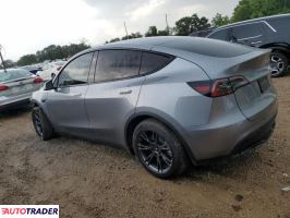Tesla Model Y 2025 Tesla Model Y 2025