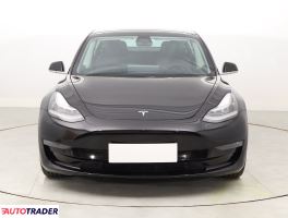 Tesla Model 3 2019 434 KM