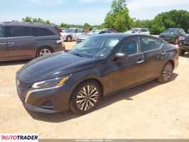 Nissan Altima 2024 2
