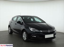 Opel Astra 2018 1.4 123 KM