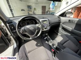 Hyundai i30 2008 1.4 109 KM