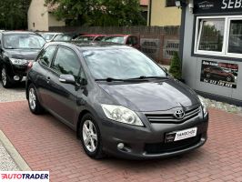 Toyota Auris 2012 1.4 90 KM Toyota Auris 2012 1.4 90 KM