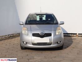 Toyota Yaris 2007 1.3 85 KM