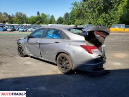Hyundai Elantra 2023 1