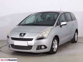 Peugeot 5008 2011 2.0 147 KM