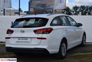 Hyundai i30 2017 1.6 110 KM