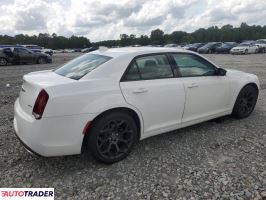 Chrysler 300C 2019 3