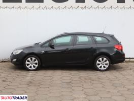Opel Astra 2012 1.4 118 KM