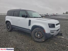 Land Rover Defender 2023 3