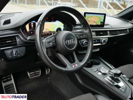 Audi A4 2017 2.0 150 KM
