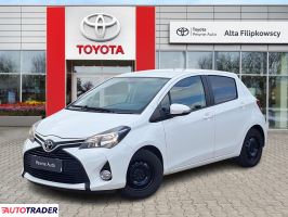 Toyota Yaris 2015 1.4 90 KM