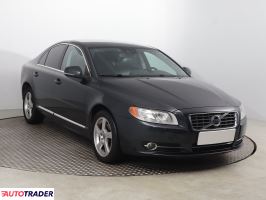 Volvo S80 2012 2.0 160 KM