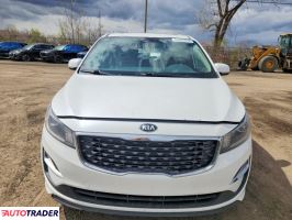 Kia Sedona 2020 3