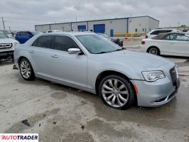 Chrysler 300C 2019 3