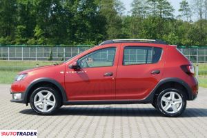 Dacia Sandero Stepway 2015 0.9 90 KM