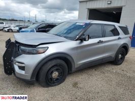 Ford Explorer 2022 3