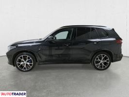 BMW X5 2022 3.0 340 KM