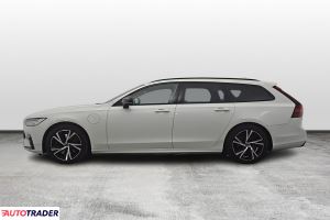 Volvo V90 2021 2.0 303 KM