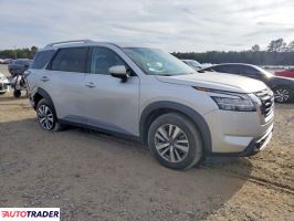 Nissan Pathfinder 2023 3