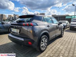 Peugeot 2008 2021 1.2 102 KM