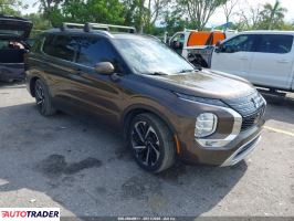 Mitsubishi Outlander 2022 2