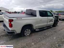 Chevrolet Silverado 2022 5