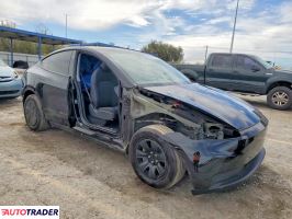 Tesla Model Y 2026