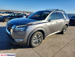 Nissan Pathfinder 2023 3