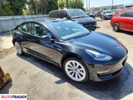 Tesla Model 3 2022
