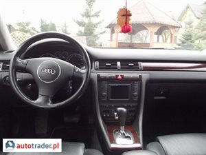 Audi A6 2003 3 220 KM
