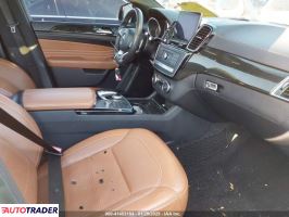 Mercedes GL 2019 3