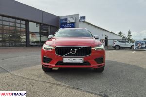 Volvo XC60 2019 2.0 190 KM